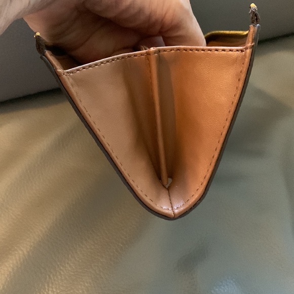 NWT Michael Kors Jet Set Large Zippered Wallet - Picture 8 of 8